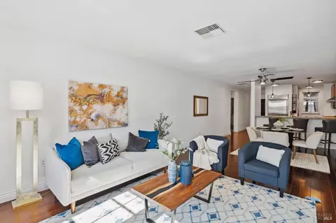 588 Main St #209, Napa, CA 94559 photo 8