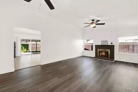 435 Robert Rd, Vacaville, CA 95688 photo 10