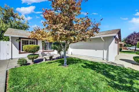 435 Robert Rd, Vacaville, CA 95688 photo 4