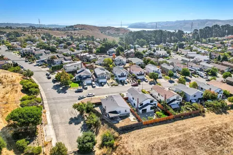 112 Seahorse Dr, Vallejo, CA 94591 photo 45