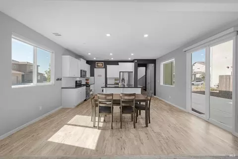 5004 Gurnett Ln, Fairfield, CA 94533 photo 21