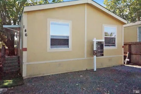 146 N Star Dr, Santa Rosa, CA 95407