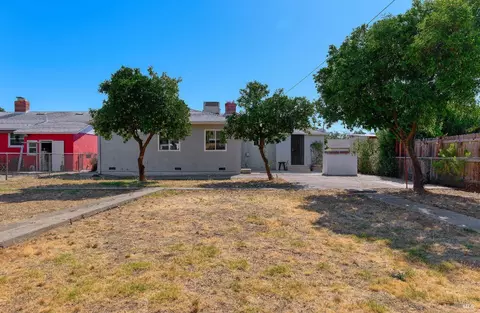 118 Maple St, Vacaville, CA 95688 photo 15