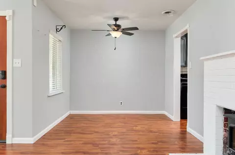 118 Maple St, Vacaville, CA 95688 photo 5