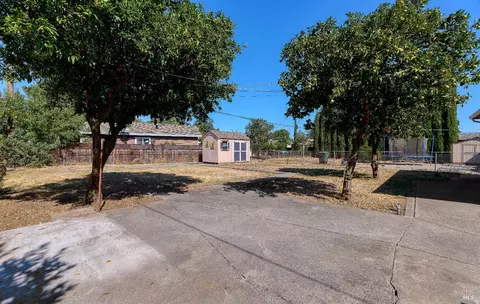 118 Maple St, Vacaville, CA 95688 photo 16