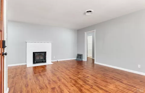 118 Maple St, Vacaville, CA 95688 photo 7