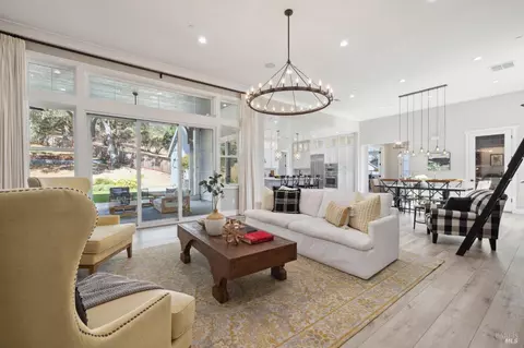939 Highland Ct, Calistoga, CA 94515