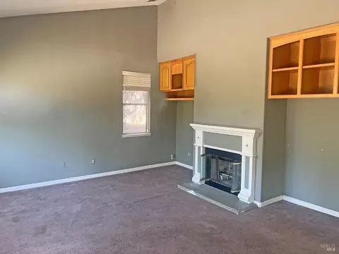 272 Woodcrest Dr, Vacaville, CA 95688 photo 5