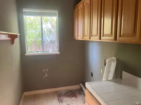 272 Woodcrest Dr, Vacaville, CA 95688 photo 9