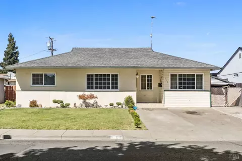 218 E Tennessee St, Fairfield, CA 94533
