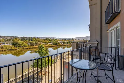 588 Main St #218, Napa, CA 94559 photo 27
