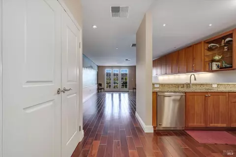 588 Main St #218, Napa, CA 94559 photo 8