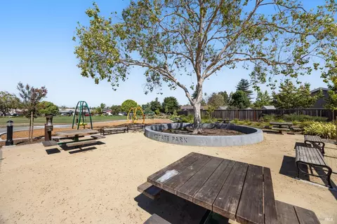 408 Linden Ct, Cotati, CA 94931 photo 39