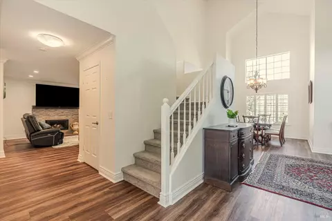 9212 Piccadilly Cir, Windsor, CA 95492 photo 17