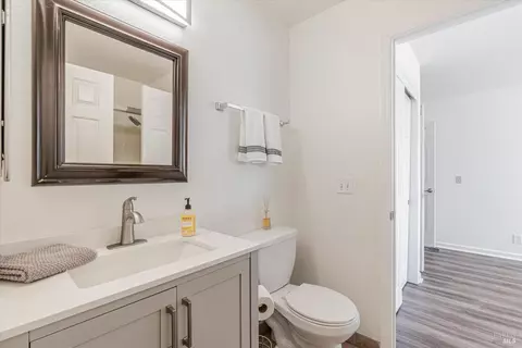 9212 Piccadilly Cir, Windsor, CA 95492 photo 26