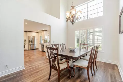 9212 Piccadilly Cir, Windsor, CA 95492 photo 15