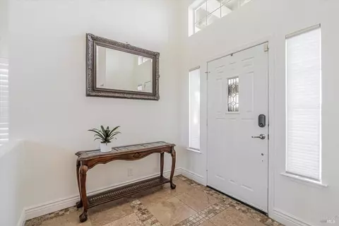 9212 Piccadilly Cir, Windsor, CA 95492 photo 6