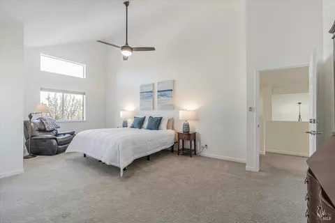 9212 Piccadilly Cir, Windsor, CA 95492 photo 18