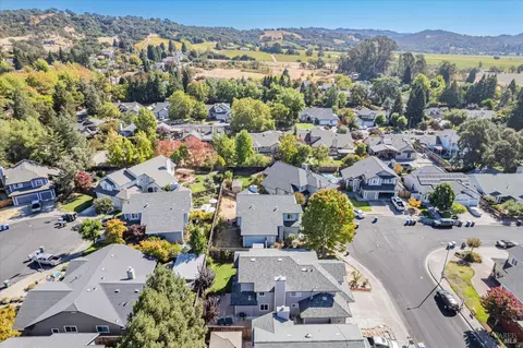 9212 Piccadilly Cir, Windsor, CA 95492 photo 38