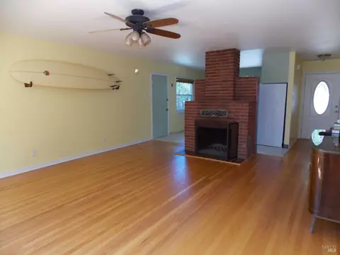 201 Champlain Ave, Cloverdale, CA 95425 photo 8