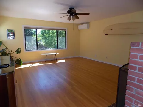 201 Champlain Ave, Cloverdale, CA 95425 photo 5