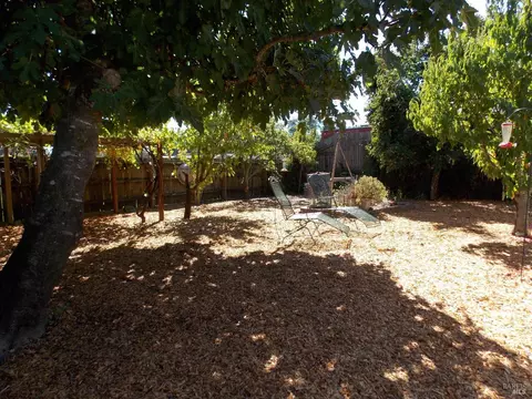 201 Champlain Ave, Cloverdale, CA 95425 photo 26