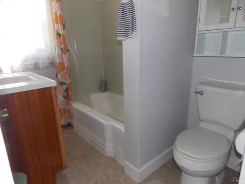 201 Champlain Ave, Cloverdale, CA 95425 photo 23