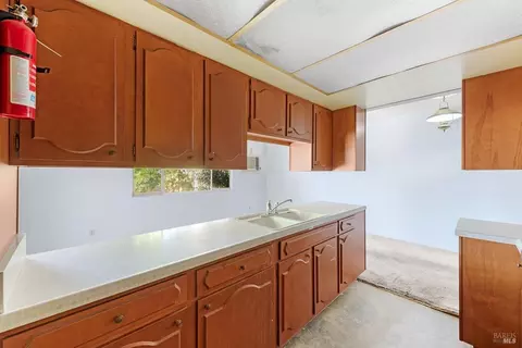349 Lovers Ln, Vacaville, CA 95688 photo 13