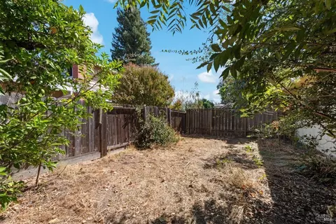 349 Lovers Ln, Vacaville, CA 95688 photo 27