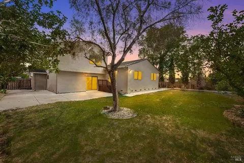 761 Stallion Cir, Fairfield, CA 94533 photo 4