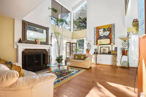 88 Marin Ave, Sausalito, CA 94965 photo 2