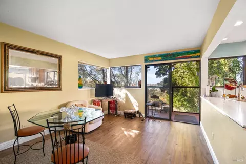 88 Marin Ave, Sausalito, CA 94965 photo 7