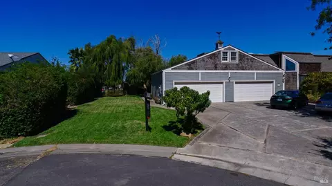 1004 Francisco Ct, Suisun City, CA 94585