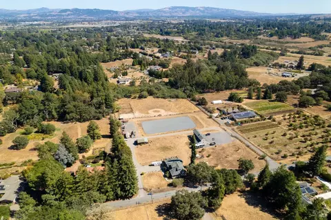 1301 Cunningham Rd, Sebastopol, CA 95472 photo 28