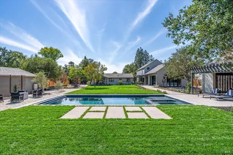 1574 Mckinley Rd, Napa, CA 94558