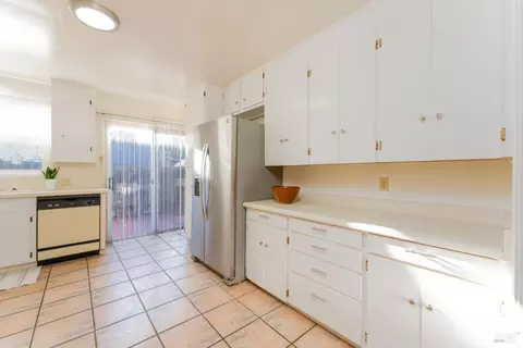 802 Walnut Ave, Ukiah, CA 95482 photo 8