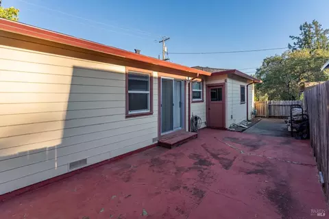 802 Walnut Ave, Ukiah, CA 95482 photo 12