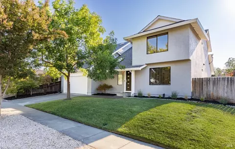 4035 Maher St, Napa, CA 94558 photo 3