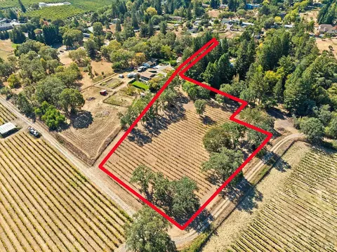 9700 Mill Station Rd, Sebastopol, CA 95472