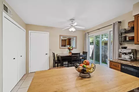 243 Main Cir, Ukiah, CA 95482 photo 12
