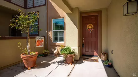 323 Jacquelyn Ln, Petaluma, CA 94952 photo 5