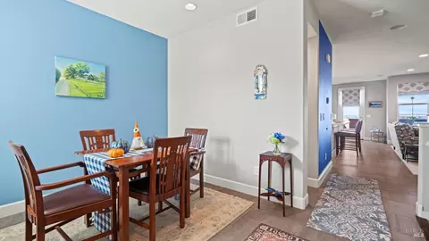 323 Jacquelyn Ln, Petaluma, CA 94952 photo 16