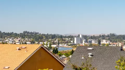 323 Jacquelyn Ln, Petaluma, CA 94952 photo 14