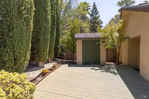 231 Macalvey Dr, Martinez, CA 94553 photo 36
