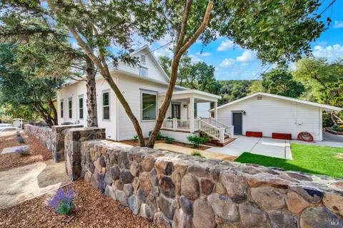 4605 Green Valley Rd, Fairfield, CA 94534