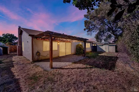 143 Edwin Dr, Vacaville, CA 95687 photo 70