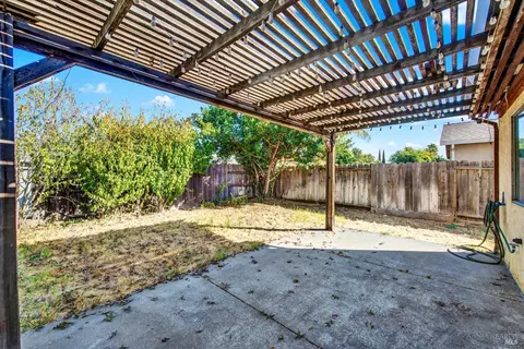 143 Edwin Dr, Vacaville, CA 95687 photo 66
