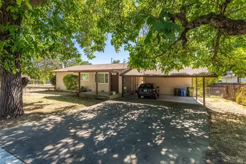 495-545 Clara Ave, Ukiah, CA 95482 photo 2