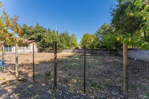 495-545 Clara Ave, Ukiah, CA 95482 photo 6
