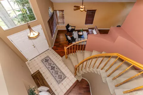 380 Wilson Ln, Windsor, CA 95492 photo 16
